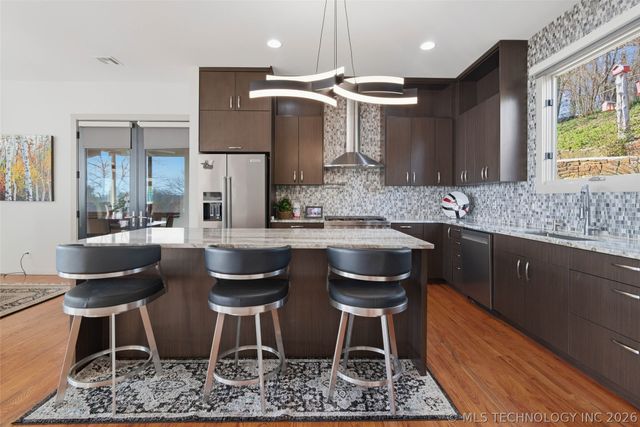 219 W Victoria Street, Tulsa, OK 74106