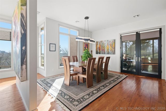 219 W Victoria Street, Tulsa, OK 74106