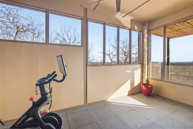 219 W Victoria Street, Tulsa, OK 74106