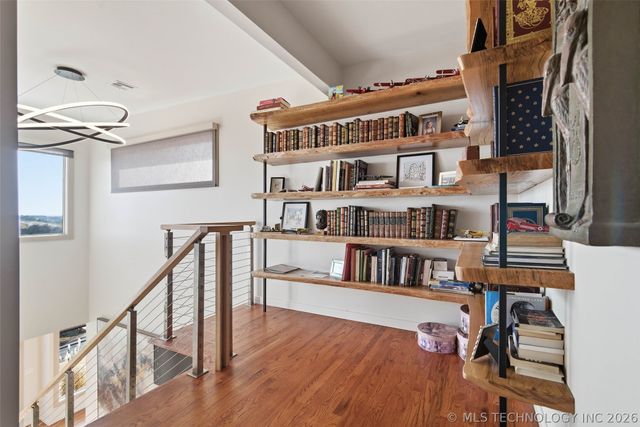 219 W Victoria Street, Tulsa, OK 74106