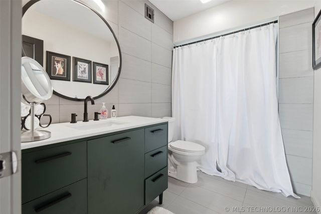 219 W Victoria Street, Tulsa, OK 74106