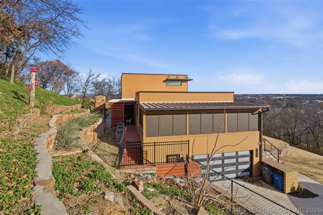 219 W Victoria Street, Tulsa, OK 74106