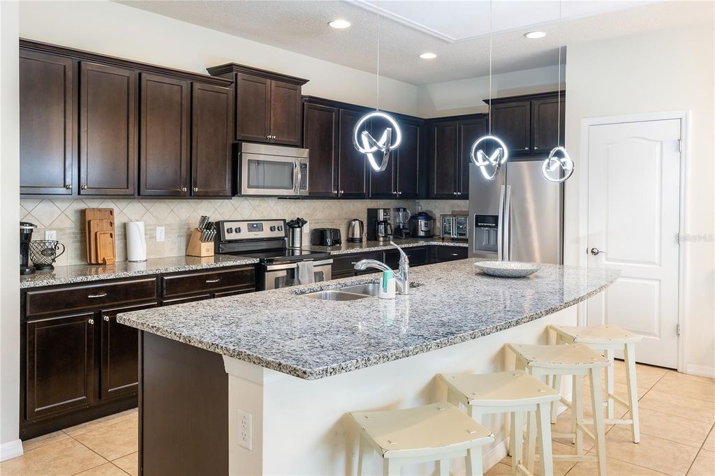 Image 3 of property listing at 9047 RHODES STREET, Kissimmee, FL 34747