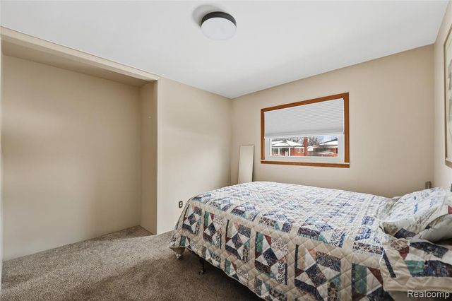 28961 Joan Street, Saint Clair Shores, MI 48081