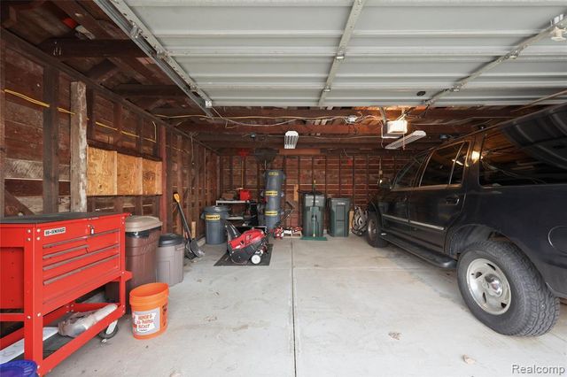 28961 Joan Street, Saint Clair Shores, MI 48081