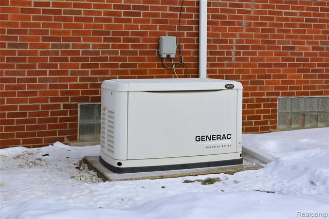 28961 Joan Street, Saint Clair Shores, MI 48081