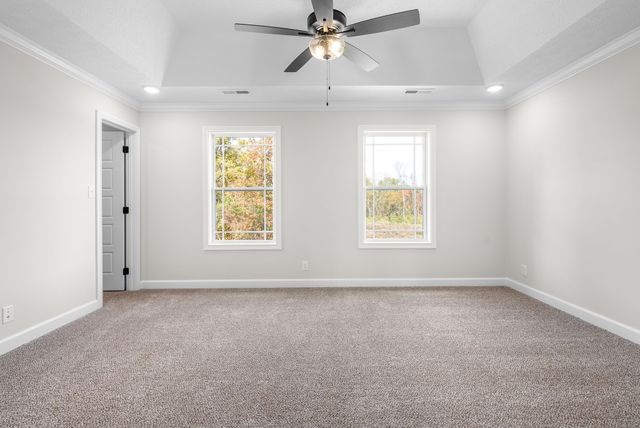 313 Wesson Dr, Clarksville, TN 37043