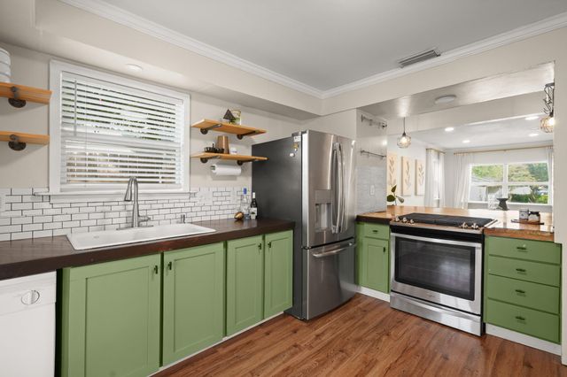 7903 Bixler DR, Austin, TX 78744