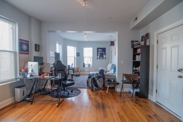 1358 N Artesian Avenue 2F, Chicago, IL 60622