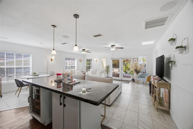 1801 BAYOU GRANDE BOULEVARD NE, St Petersburg, FL 33703