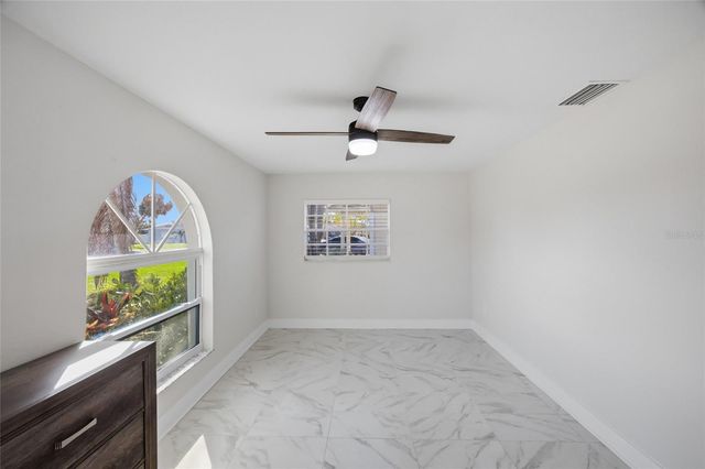 1801 BAYOU GRANDE BOULEVARD NE, St Petersburg, FL 33703