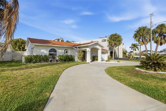 1801 BAYOU GRANDE BOULEVARD NE, St Petersburg, FL 33703