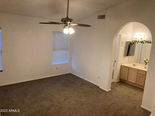 4641 W Whitten Street, Chandler, AZ 85226