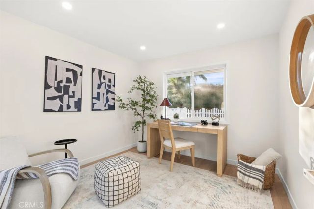 4534 Lennox, Sherman Oaks, CA 91423