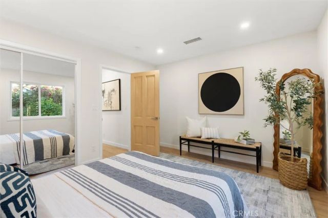 4534 Lennox, Sherman Oaks, CA 91423