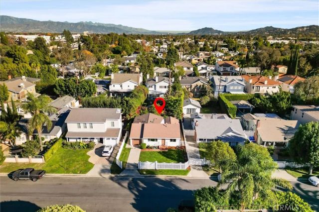 4534 Lennox, Sherman Oaks, CA 91423