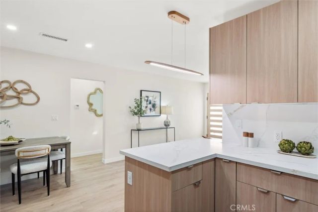 4534 Lennox, Sherman Oaks, CA 91423