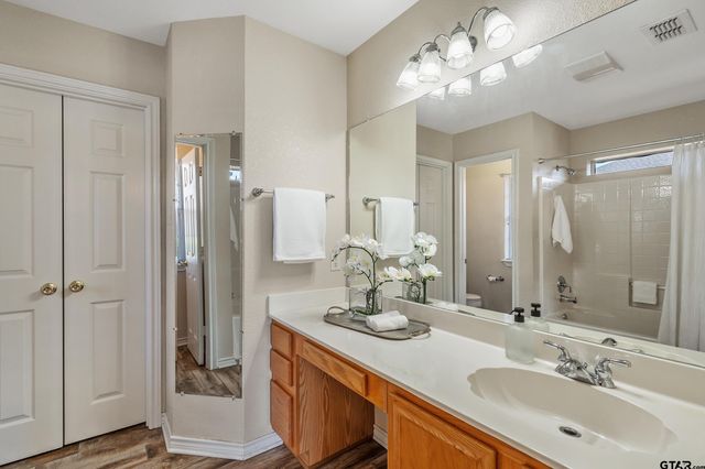 672 Inwood St, Mineola, TX 75773