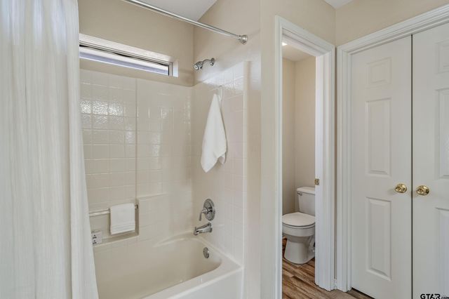 672 Inwood St, Mineola, TX 75773