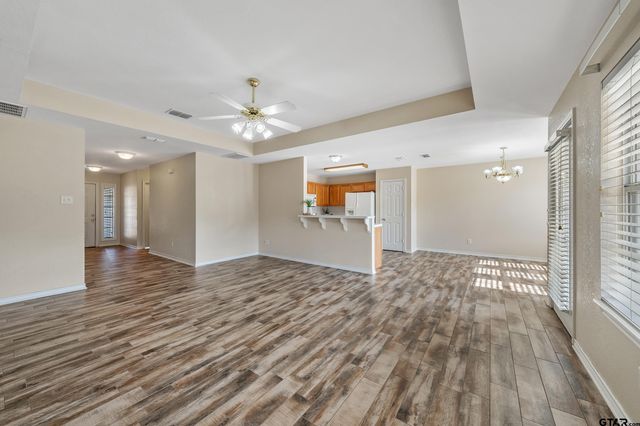 672 Inwood St, Mineola, TX 75773