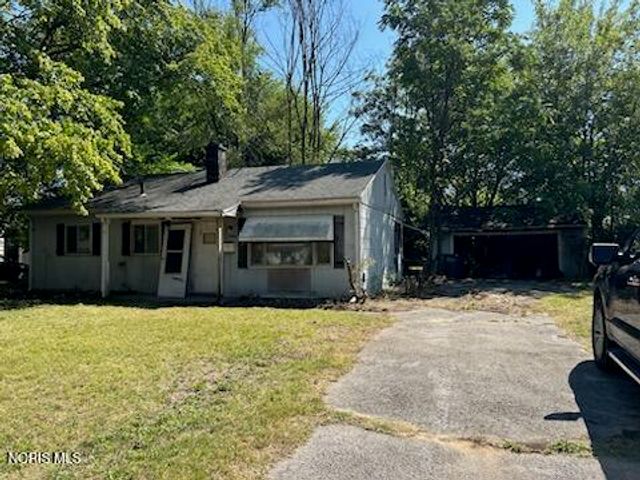 1628 Raynor Drive, Toledo, OH 43615