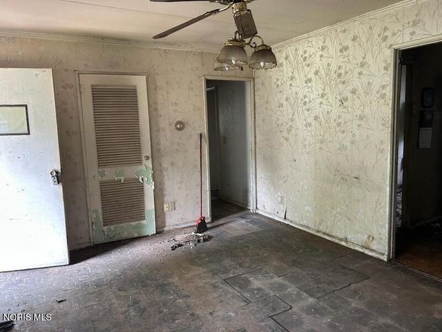 1628 Raynor Drive, Toledo, OH 43615