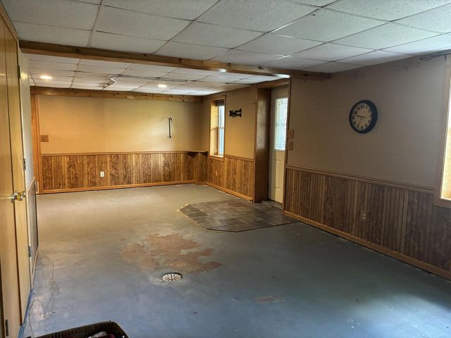 646 Summit AVENUE, Oconomowoc, WI 53066