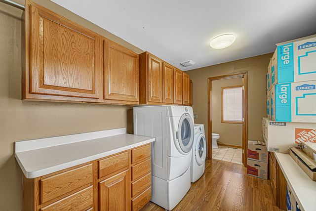 23 Amanda Lane, Yorkville, IL 60560
