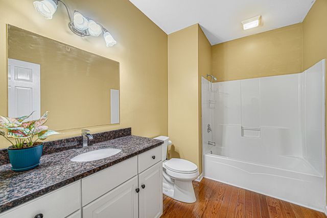 23 Amanda Lane, Yorkville, IL 60560