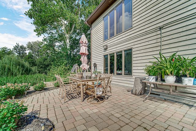 23 Amanda Lane, Yorkville, IL 60560