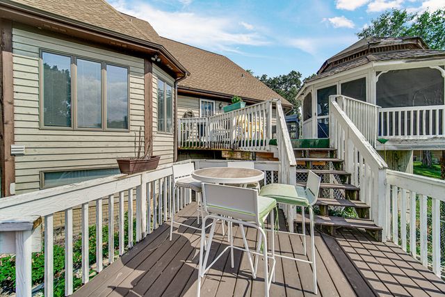23 Amanda Lane, Yorkville, IL 60560