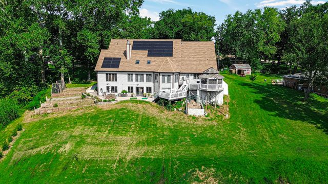 23 Amanda Lane, Yorkville, IL 60560