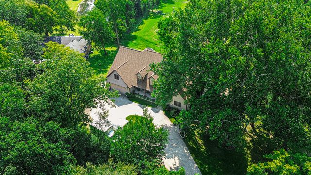 23 Amanda Lane, Yorkville, IL 60560