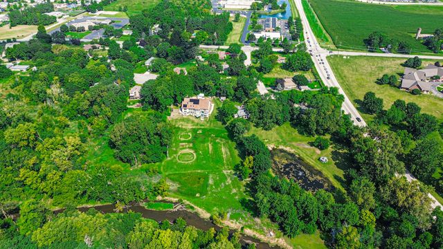 23 Amanda Lane, Yorkville, IL 60560