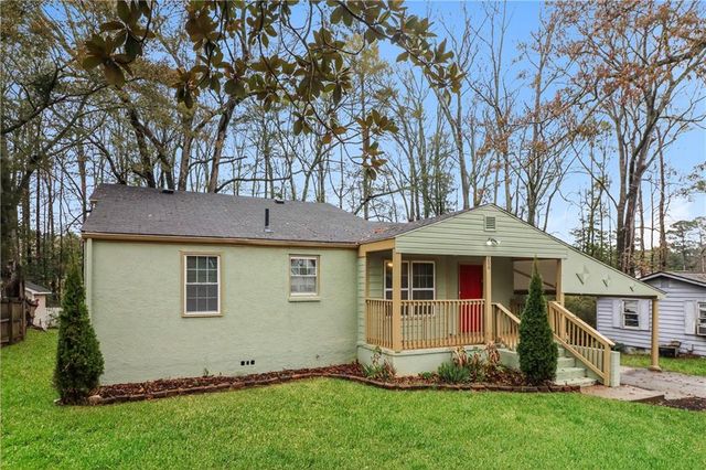 200 Booker Avenue, Fayetteville, GA 30215