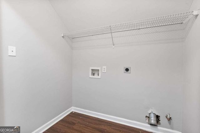 680 SOMERSET VALE Drive, Lawrenceville, GA 30044