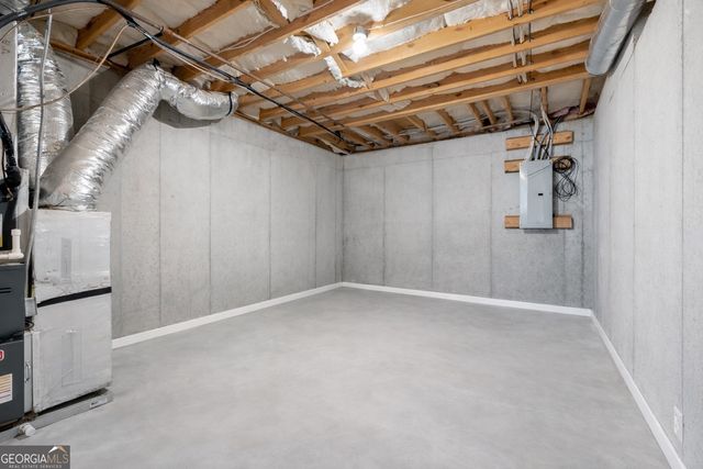 680 SOMERSET VALE Drive, Lawrenceville, GA 30044