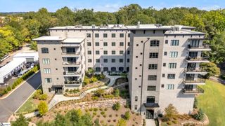 95 Dr. David C. Francis Drive Unit 102, Greenville, SC 29601