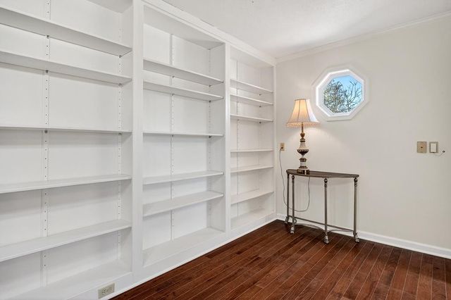 503 S Pine St, Monterey, TN 38574