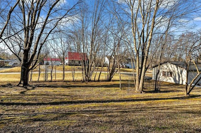 503 S Pine St, Monterey, TN 38574