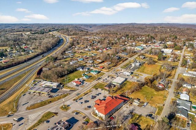 503 S Pine St, Monterey, TN 38574