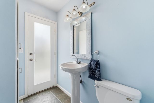 6244 N Farris Avenue, Fresno, CA 93711