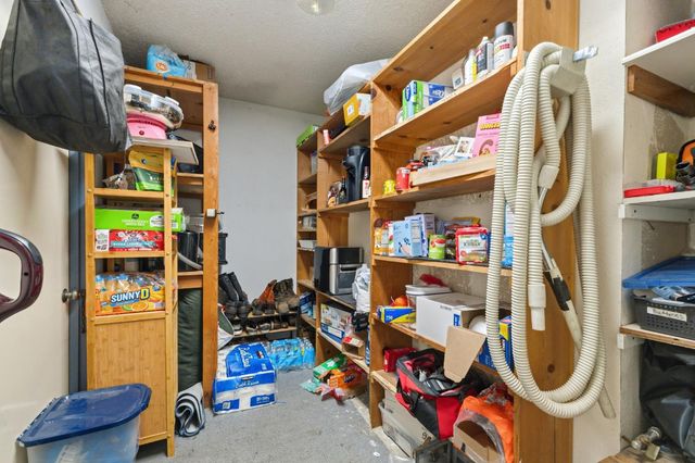 6244 N Farris Avenue, Fresno, CA 93711