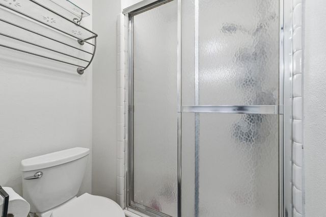 6244 N Farris Avenue, Fresno, CA 93711