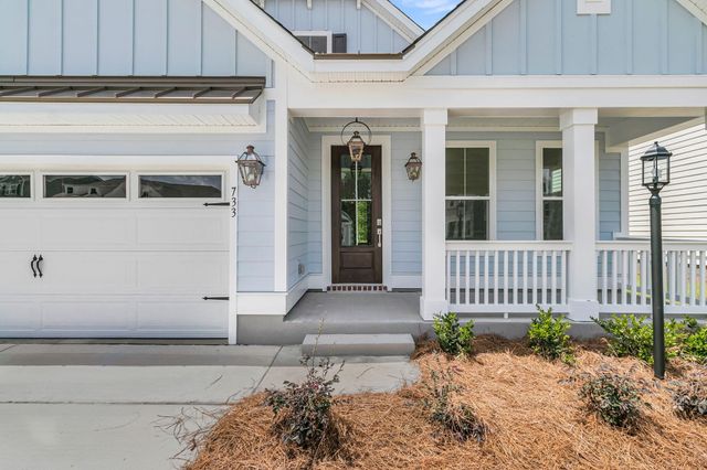 733 Maynard Lane, Summerville, SC 29486