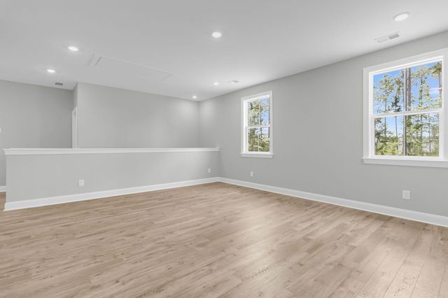 733 Maynard Lane, Summerville, SC 29486