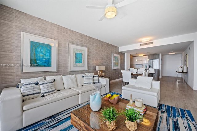600 NE 27th St 1402, Miami, FL 33137