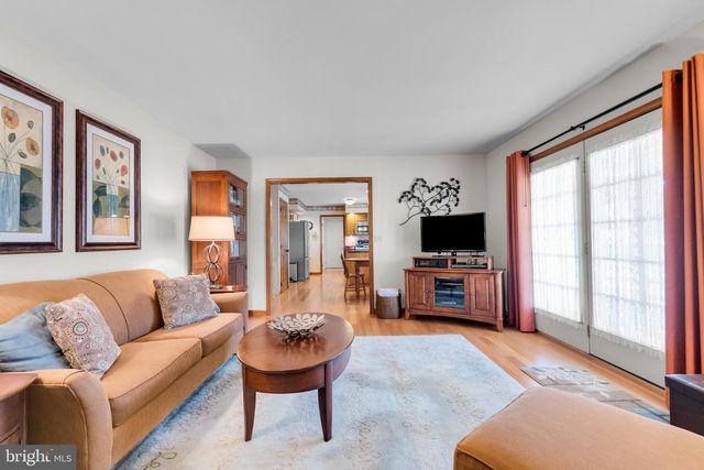 2178 WEHR MILL RD, Allentown, PA 18104