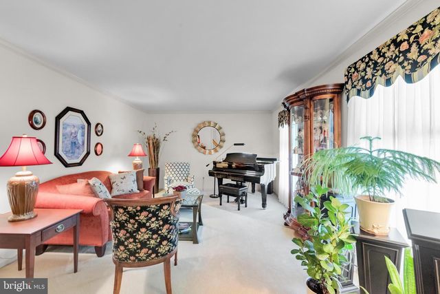 2178 WEHR MILL RD, Allentown, PA 18104