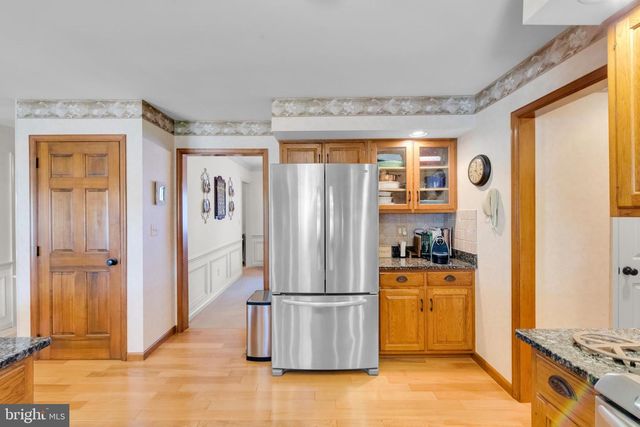 2178 WEHR MILL RD, Allentown, PA 18104